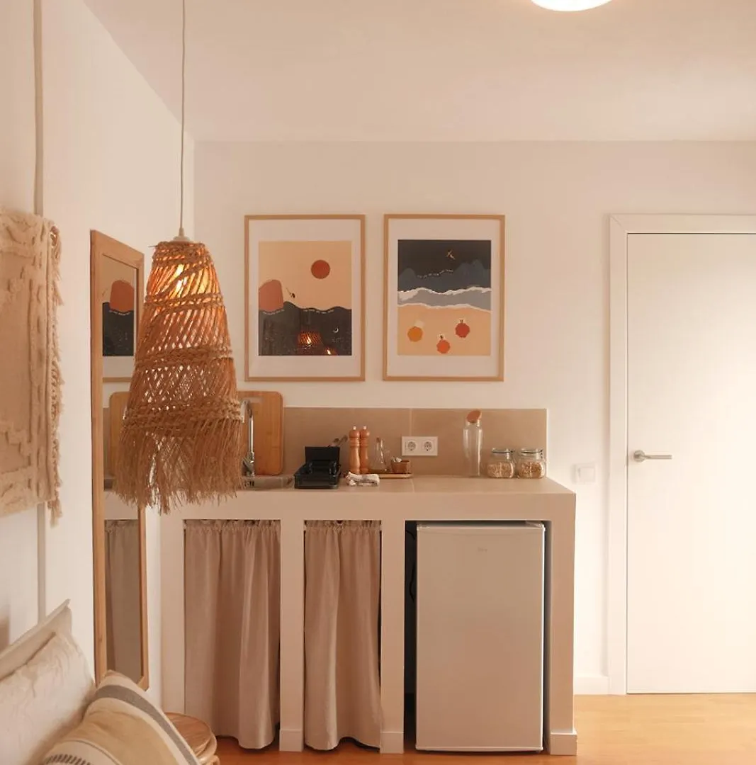 Casa Cactus - Heated Pool And Only 5 Boutique Apartments 이코드레로스비노스 0*,  스페인